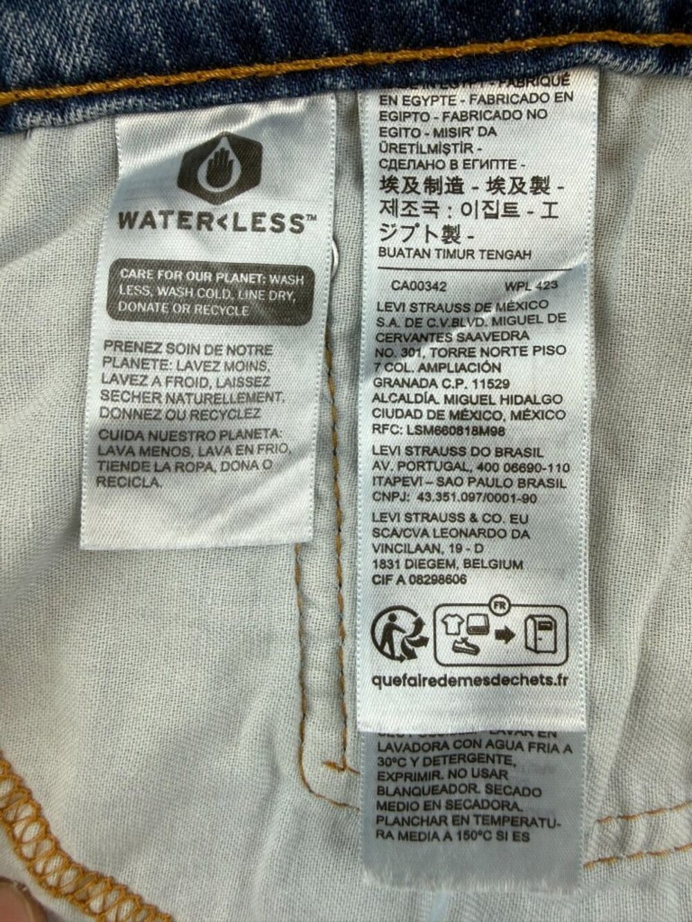 NWT Levis 541 Athletic Taper Blue Jeans Men’s size 50x29 Stretch Light Wash - Picture 6 of 14